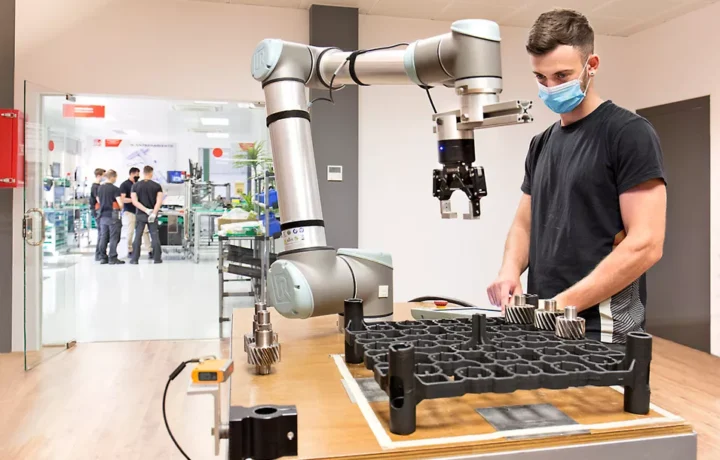 Robots colaborativos en Chile: qué están haciendo hoy las empresas