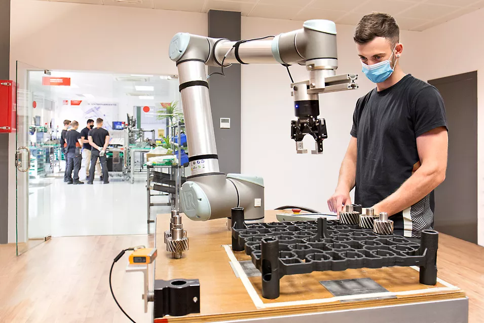 Robots colaborativos en Chile: qué están haciendo hoy las empresas